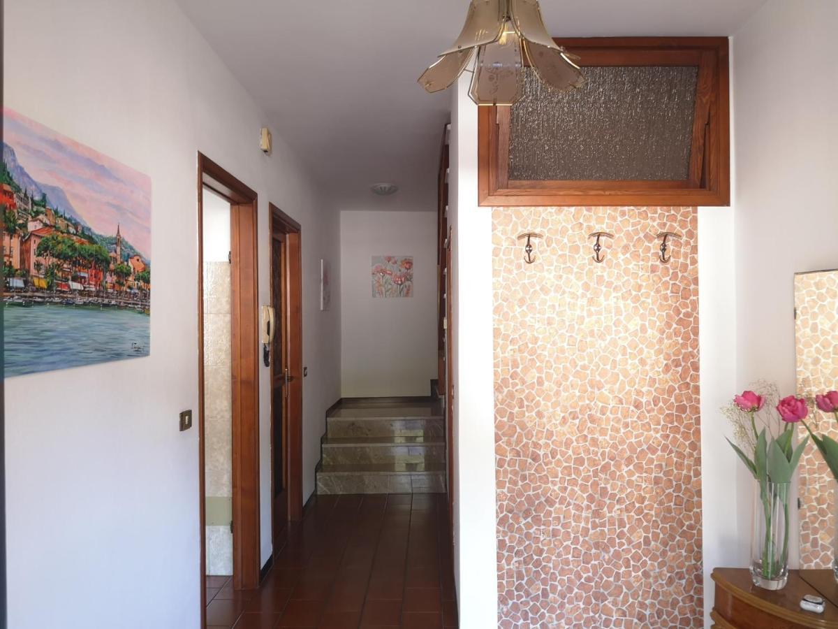 Casa Caterina 2 Storey House, With A Mountain View Тосколано Мадерно Екстериор снимка